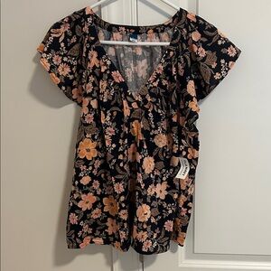 Old Navy Floral V-Neck Women Top